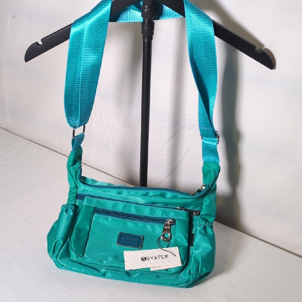 SOYATER Crossbody bag NWT with so many pockets!